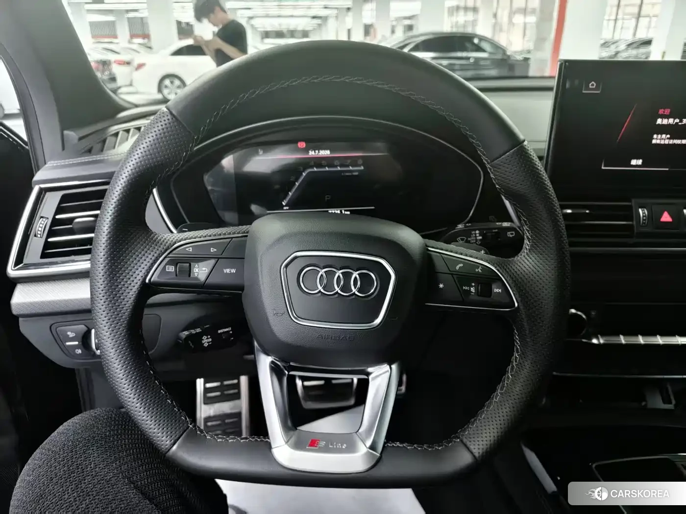 Audi Q5L id 4622741 из Китая 13