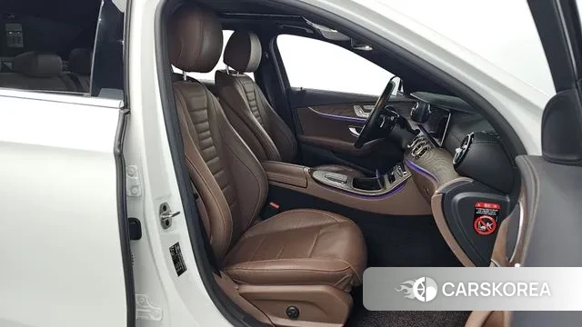 Mercedes-Benz E-Class W213 id 3524949 из Кореи 16