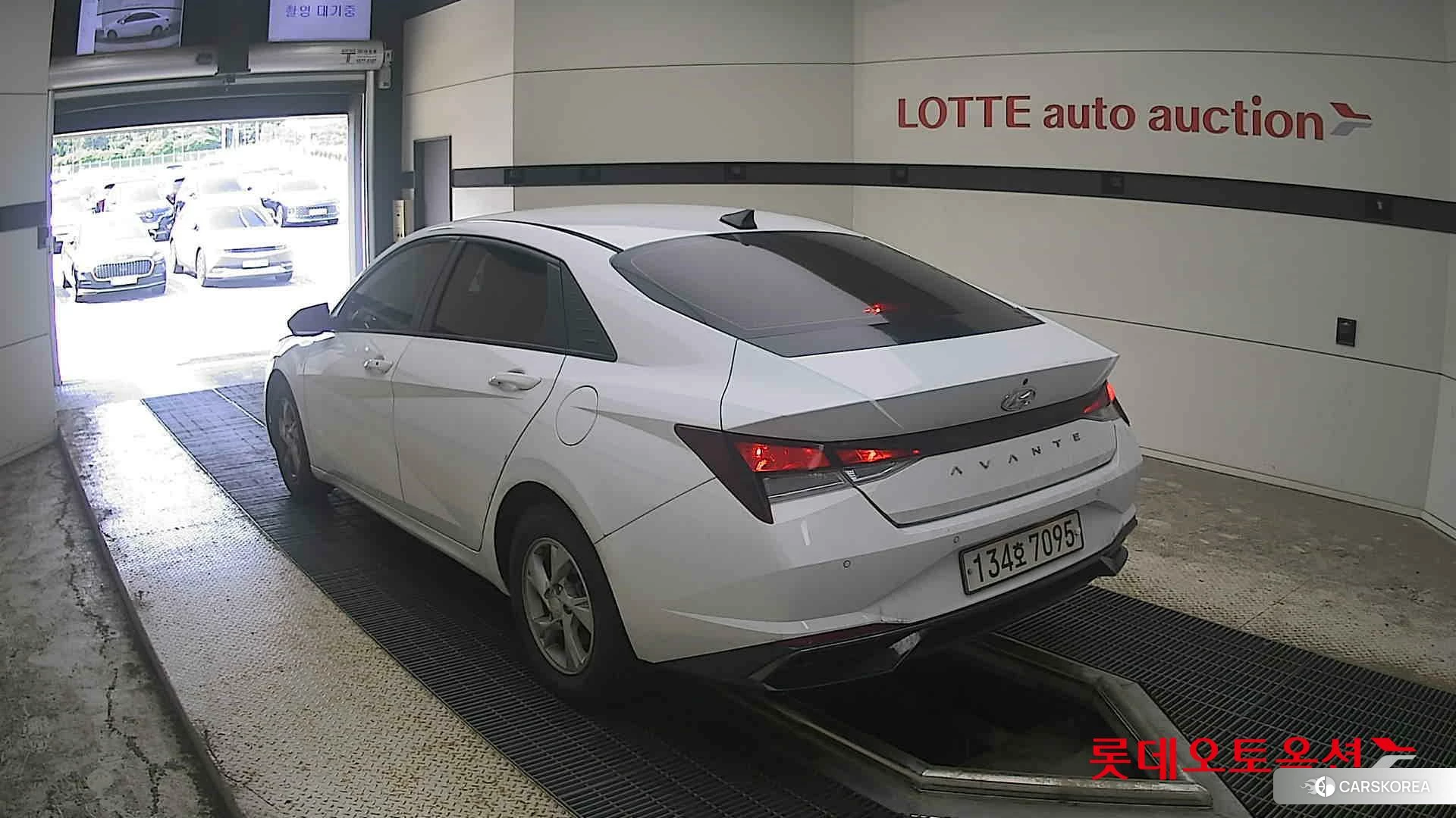 Hyundai Avante id 4664299 из Кореи 33