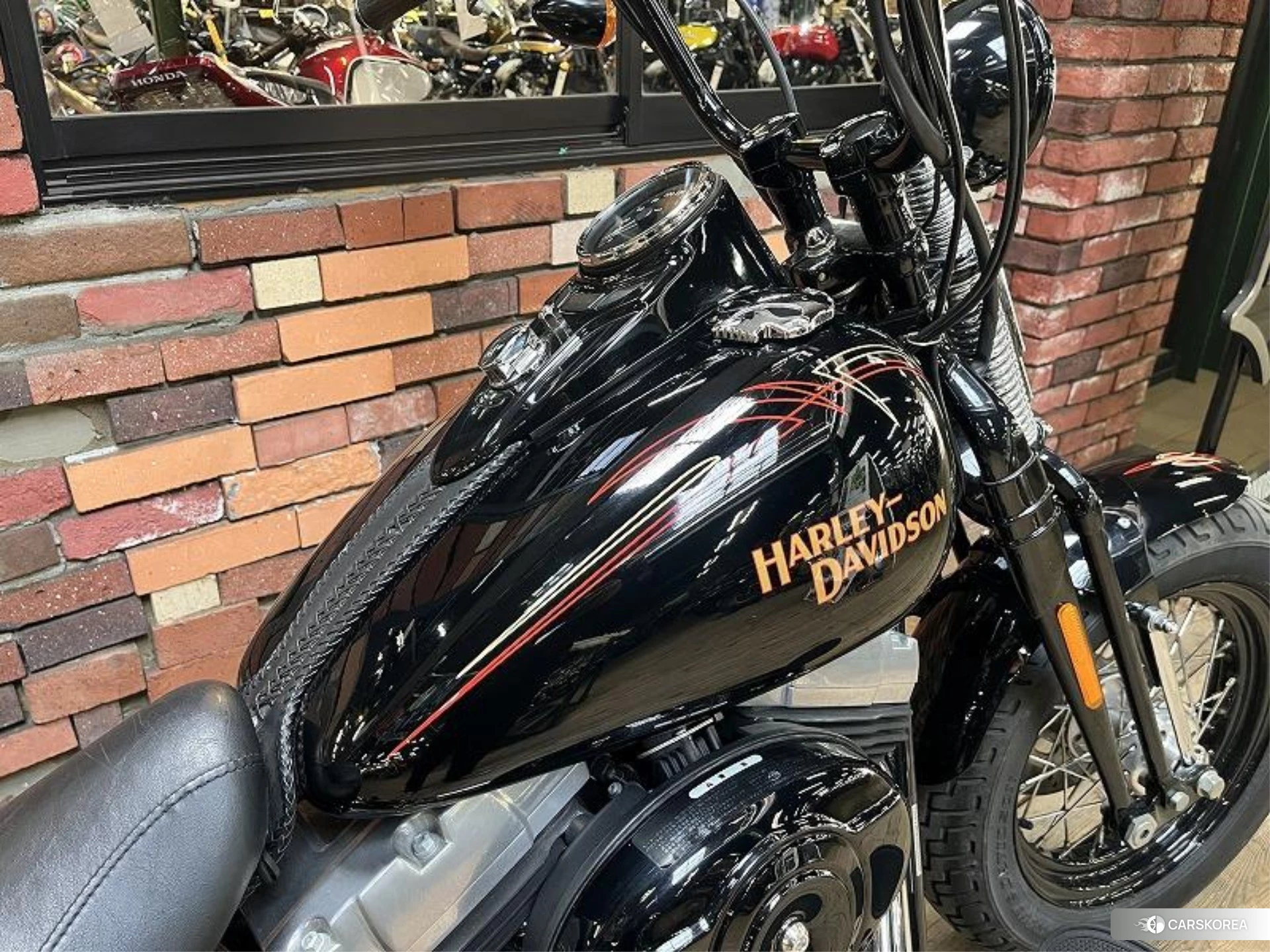 Harley-Davidson Softail Cross Bones FLSTSB1580 id 3946545 из Японии 11