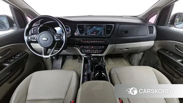 Kia The New Carnival id 3297618 из Кореи 16