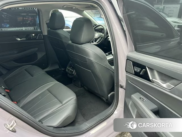 Volkswagen Passat id 4258827 из Китая 18