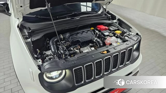 Jeep Renegade id 4400851 из Кореи 27