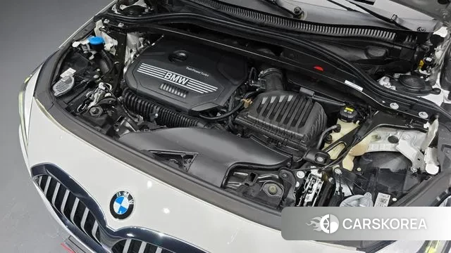 BMW 1 Series (F40) id 3681103 из Кореи 16