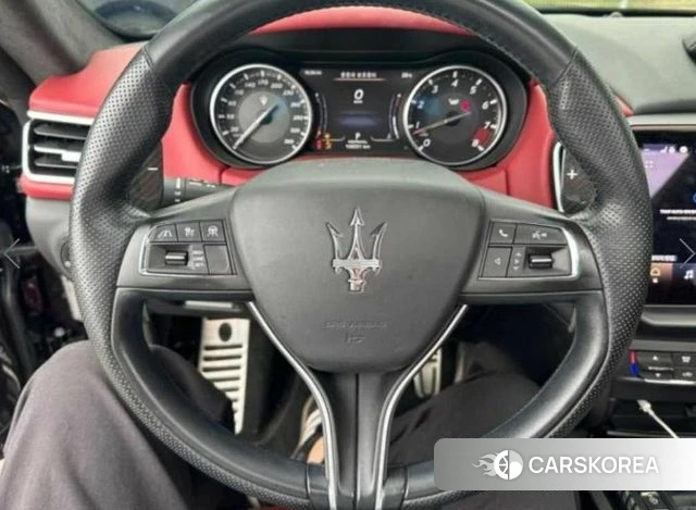 Maserati Ghibli id 4392587 из Кореи 8