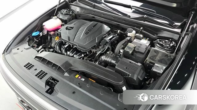 Hyundai Grandeur (GN7) id 3793742 из Кореи 16
