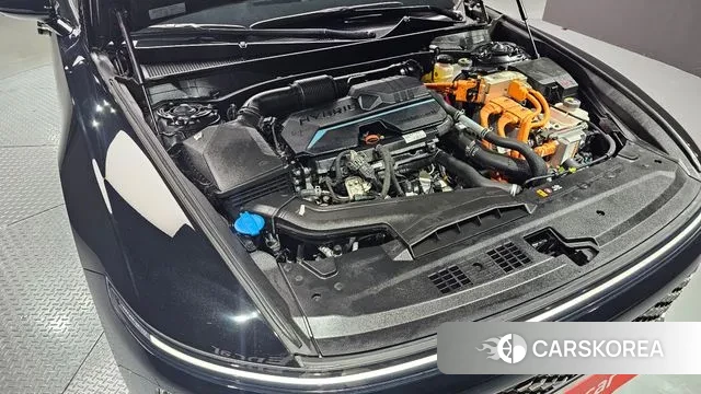 Hyundai Grandeur Hybrid (GN7) id 3624575 из Кореи 16