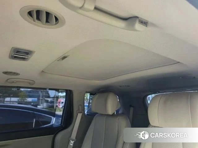 Kia The New Carnival 2018 Белый из Кореи, фото 6