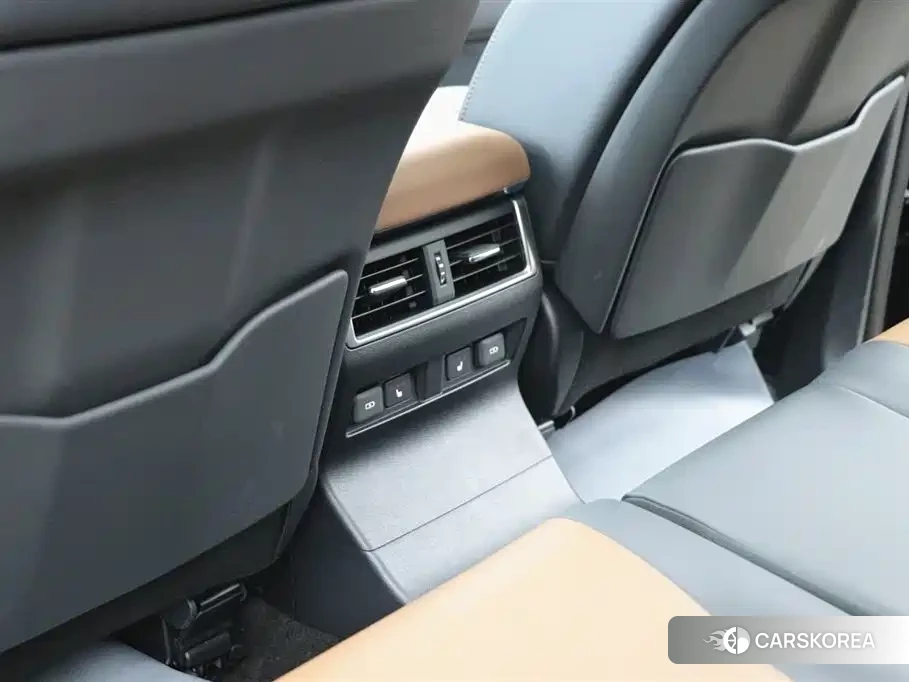 Lexus GX id 4629507 из Китая 30