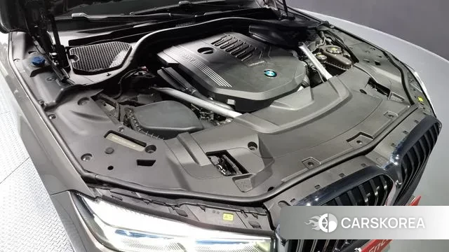 BMW 7 Series (G11) id 3438195 из Кореи 16