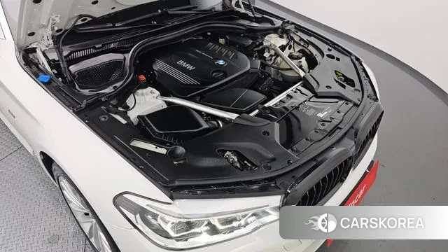 BMW 5 Series (G30) id 3500127 из Кореи 16