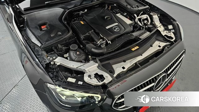 Mercedes-Benz E-Class W213 id 4309877 из Кореи 32
