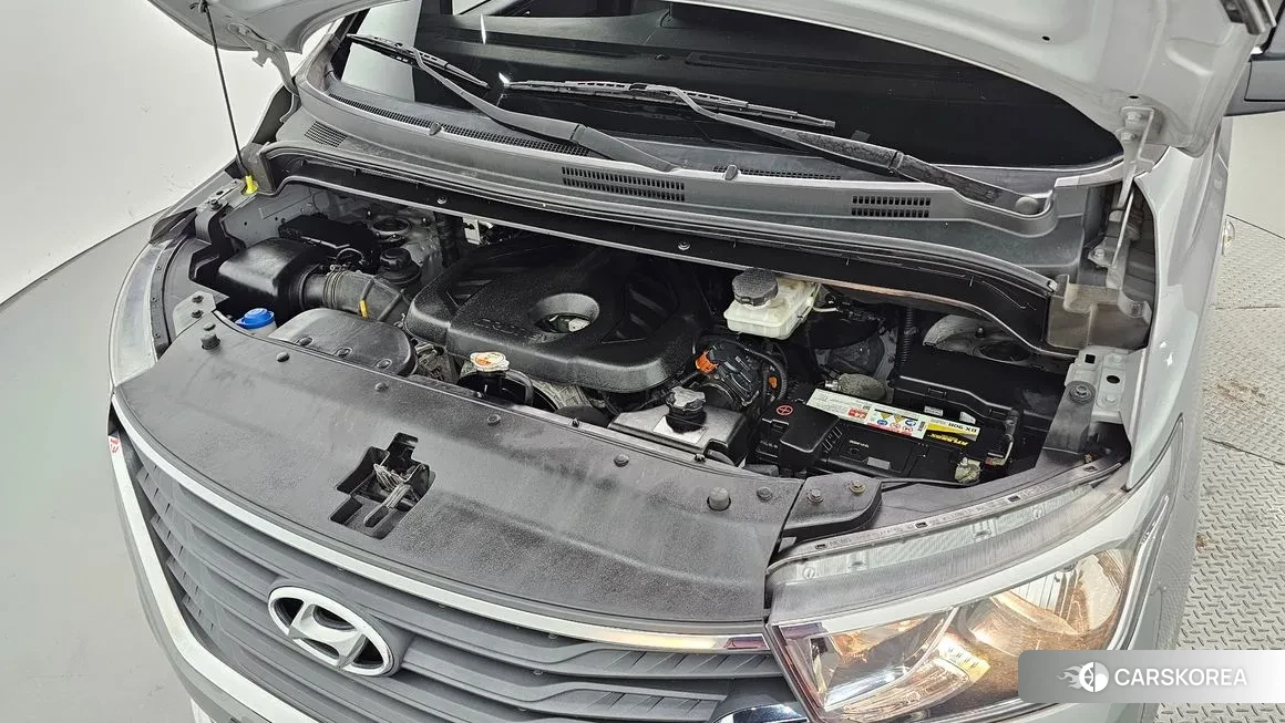 Hyundai The New Grand Starex id 1986862 из Кореи 16