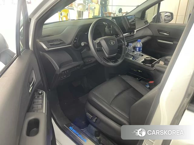 Toyota Saina id 4297947 из Китая 7