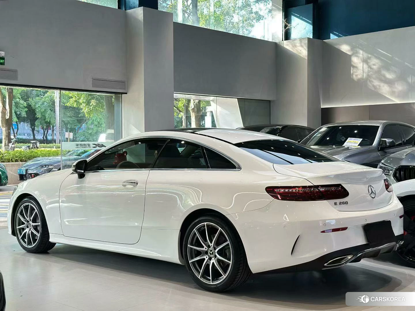 Mercedes-Benz E-class (imported) 2023 Белый из Китая, фото 6