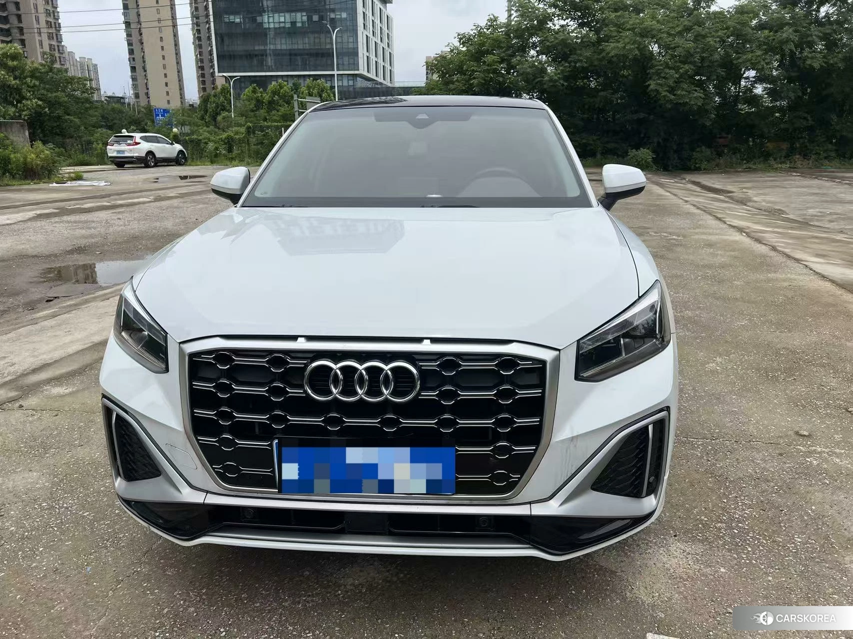 Audi Q2L id 4420917 из Китая 12