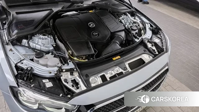 Mercedes-Benz E-Class W214 id 3614545 из Кореи 16