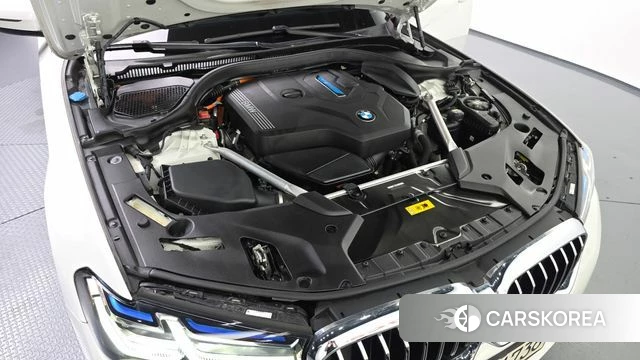 BMW 5 Series (G30) id 4693191 из Кореи 29