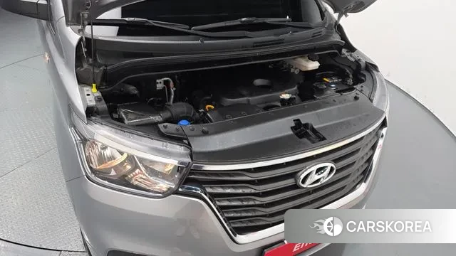 Hyundai The New Grand Starex id 3464742 из Кореи 16