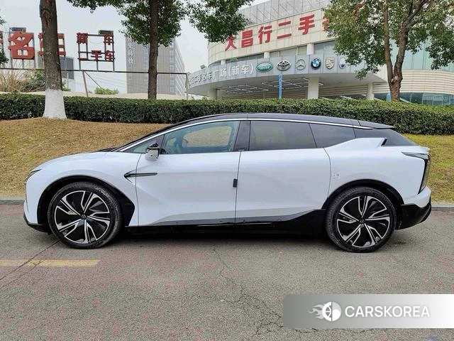 Gao He HiPhi X id 3908504 из Китая 11