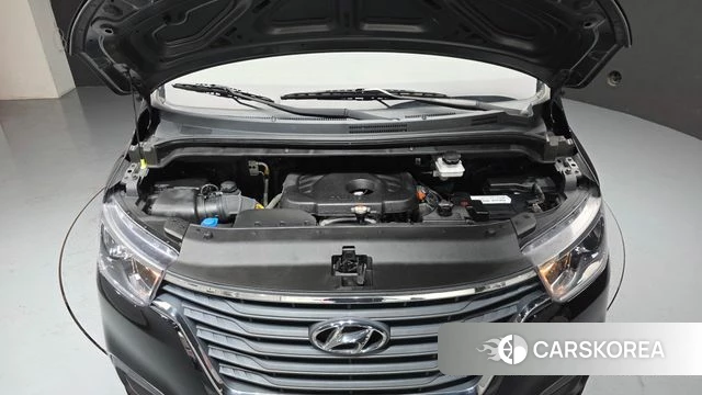 Hyundai The New Grand Starex id 4586894 из Кореи 16