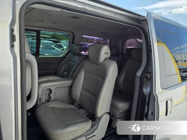 Hyundai The New Grand Starex id 4632915 из Кореи 9
