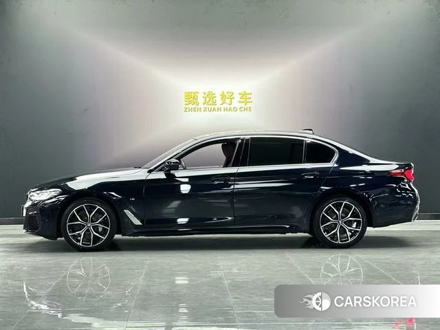 BMW 5 series 2022 Черный из Китая, фото 6