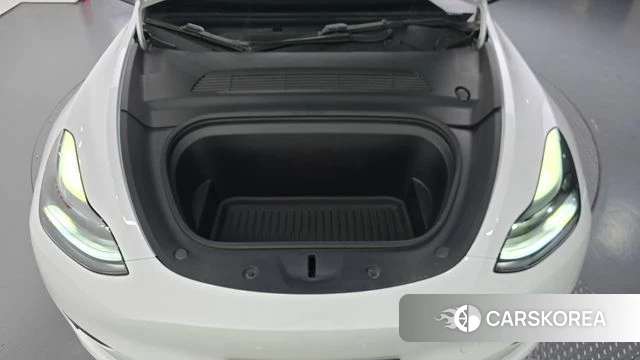Tesla Model Y id 4847715 из Кореи 16