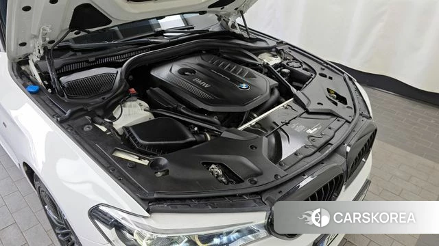 BMW 5 Series (G30) id 4269414 из Кореи 16