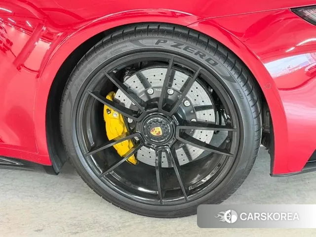 Porsche 911(992) id 3746571 из Кореи 16