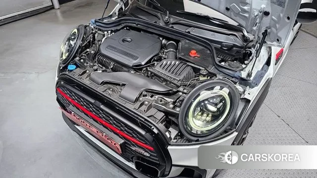 Mini Cooper S id 3377658 из Кореи 16