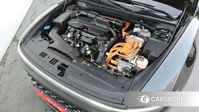 Hyundai Grandeur Hybrid (GN7) id 3487572 из Кореи 16