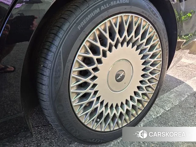 Genesis G90 id 3059547 из Кореи 10