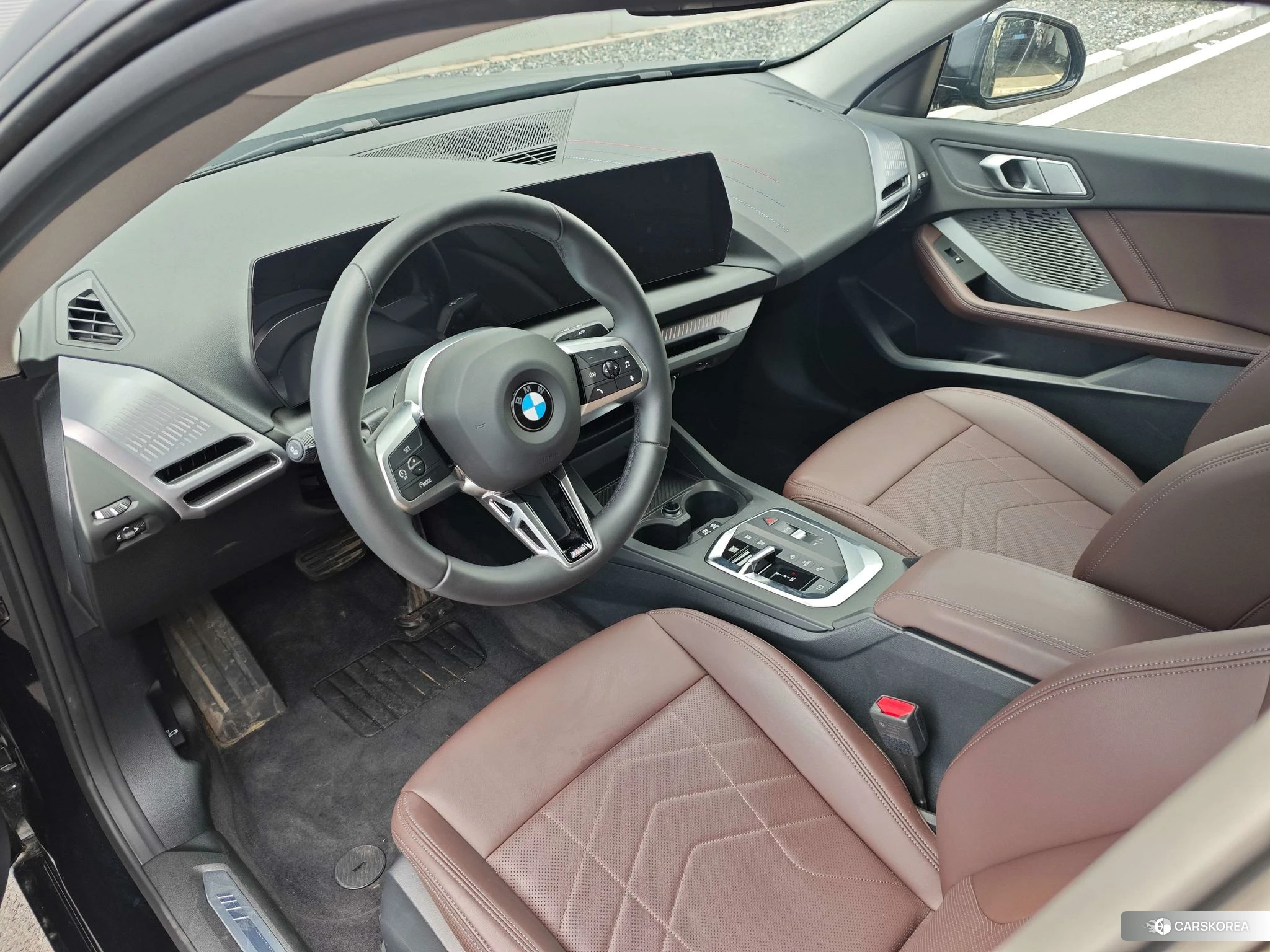 BMW 2 series id 4452781 из Китая 8