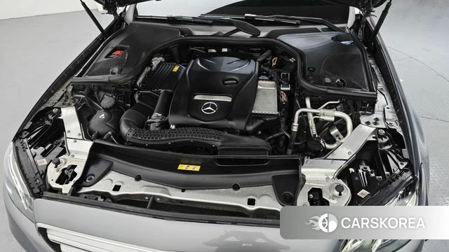Mercedes-Benz E-Class W213 id 4557976 из Кореи 27