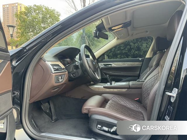 BMW 7 series id 4271748 из Китая 11