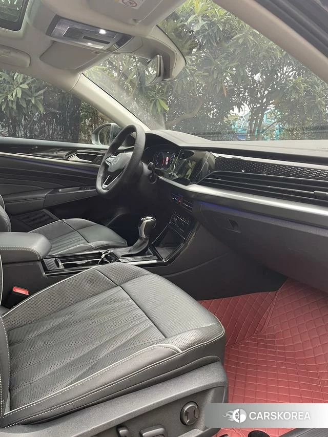 Volkswagen Passat id 4335048 из Китая 12
