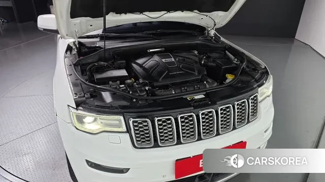 Jeep Grand Cherokee id 3761088 из Кореи 16