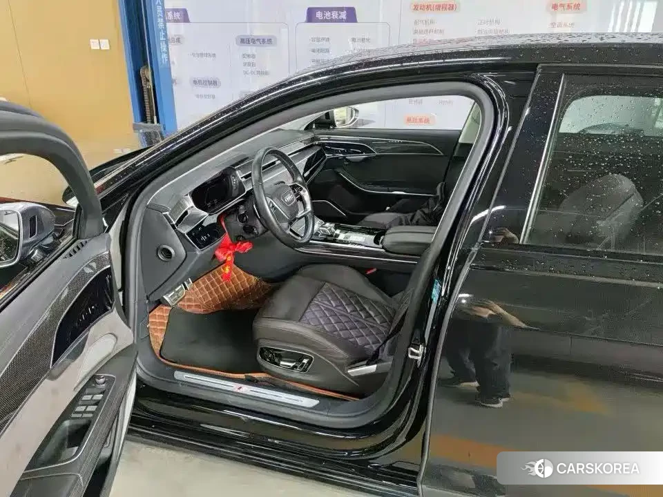 Audi S8 2021 Черный из Китая, фото 6