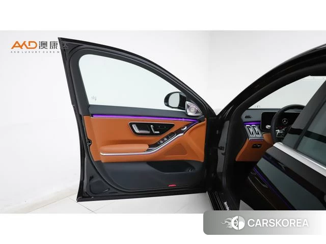 Mercedes-Benz S-class 2024 Черный из Китая, фото 6