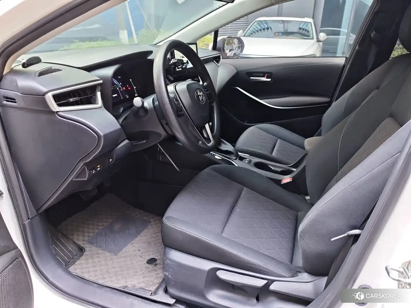 Toyota Corolla id 4649387 из Китая 14