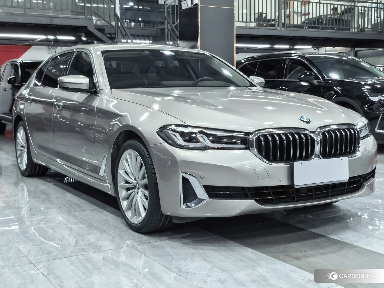 BMW 5 series id 4493307 из Китая 12