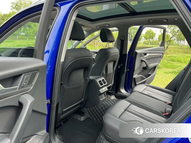Audi Q5L id 4278269 из Китая 16