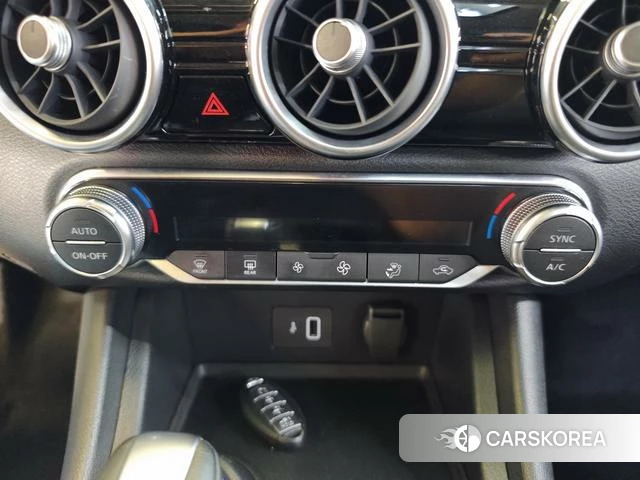 Nissan Xuan Yi id 4392059 из Китая 26