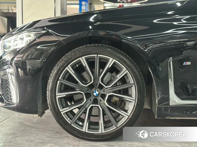 BMW 7 series id 4274699 из Китая 12