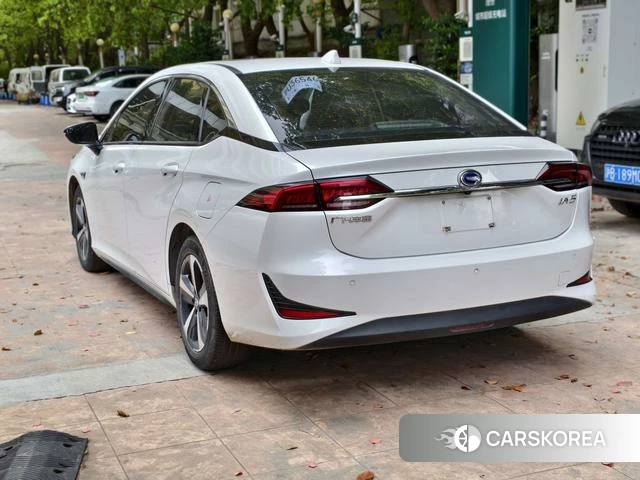 GAC Group GAC Toyota iA5 2021 Белый из Китая, фото 6