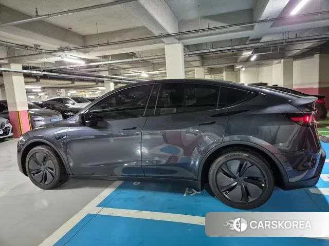 Tesla Model Y id 3517039 из Кореи 8
