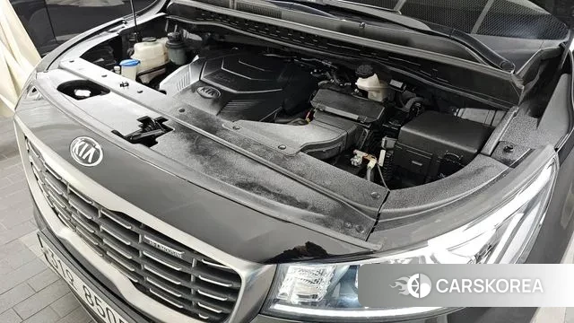 Kia The New Carnival id 3692648 из Кореи 16