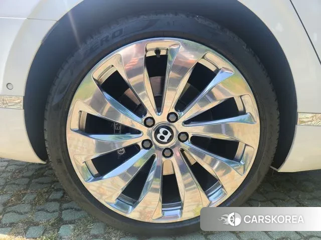 Bentley Flying Spur 3rd Generation id 3070689 из Кореи 16