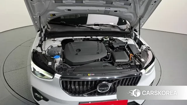 Volvo XC40 id 3026710 из Кореи 16